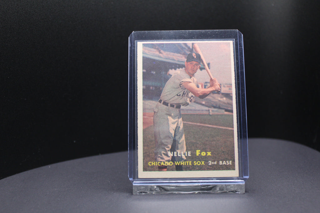1957 Topps Nellie Fox #38 HOF